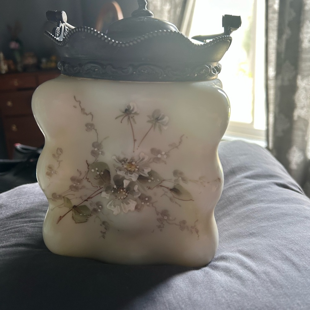 Elegant Floral Food Storage Jar